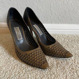 JIMMY CHOO Eyelet Trimp Pumps Sz 38 US 7.5